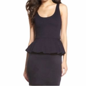 Alice+Olivia Stretchy Bodycon Pendulum Mini Dress